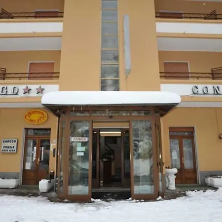 Szálloda Conca D'oro 2*